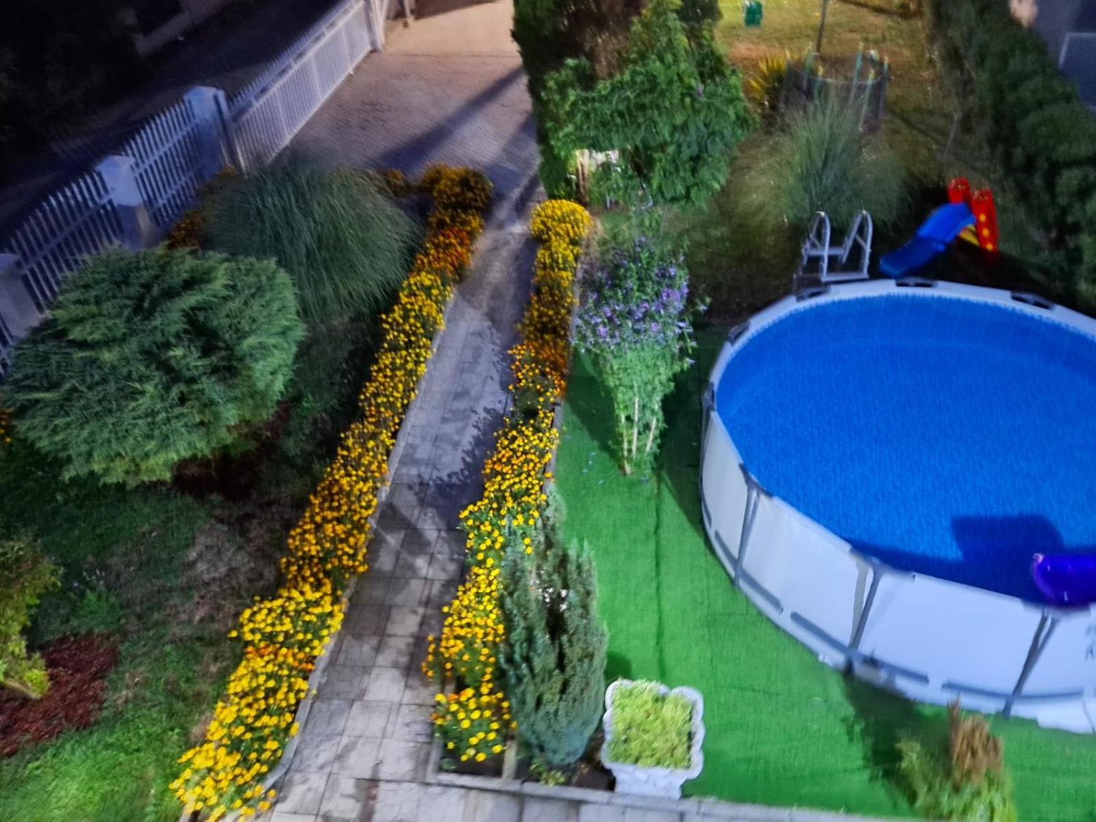 Holiday Home Peaceful Retreat Високо Экстерьер фото